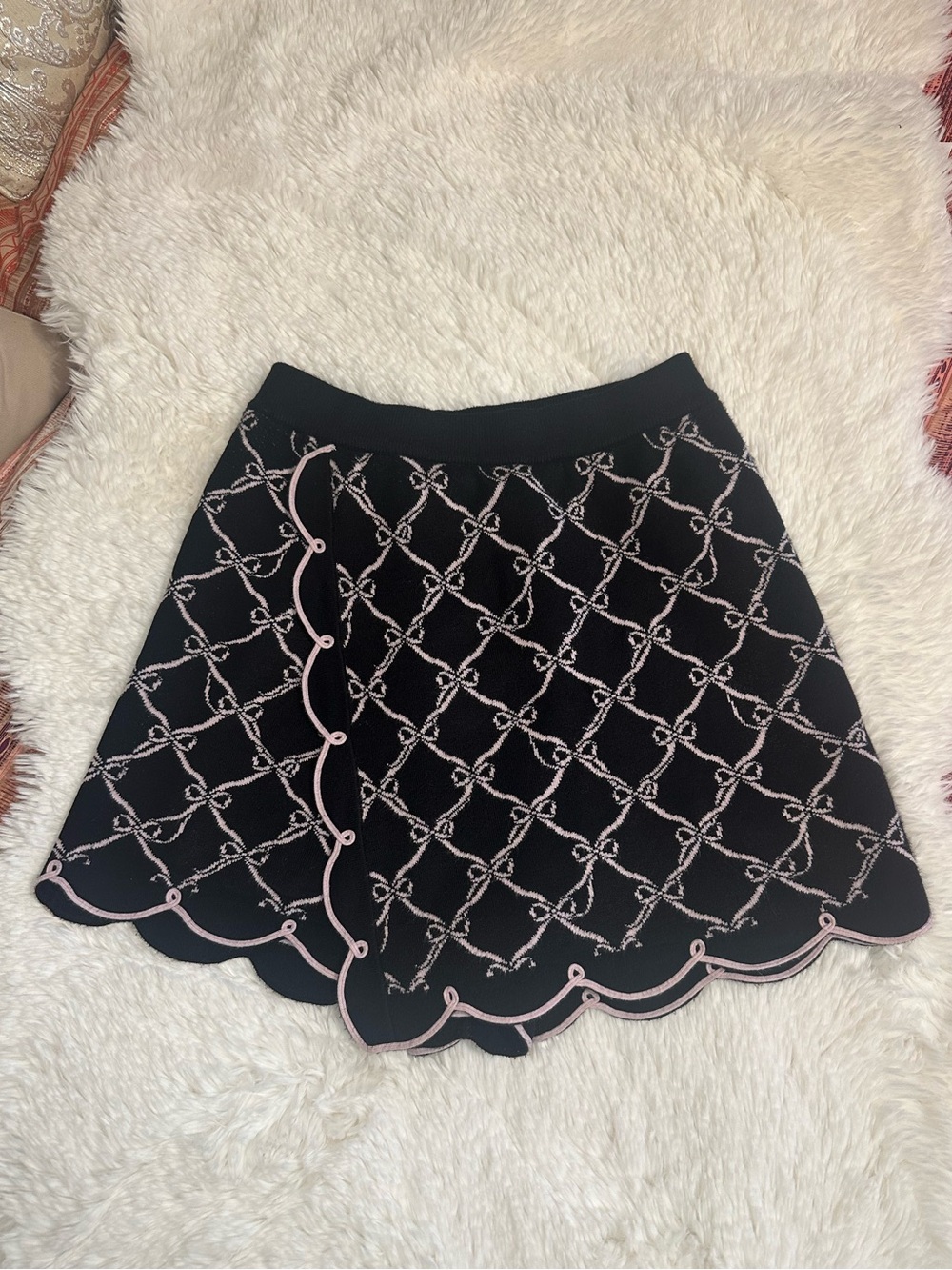 Nuuly x Rachel Antonoff Hostess Knit Skort M Black Pink Bow Scalloped - Picture 2 of 15
